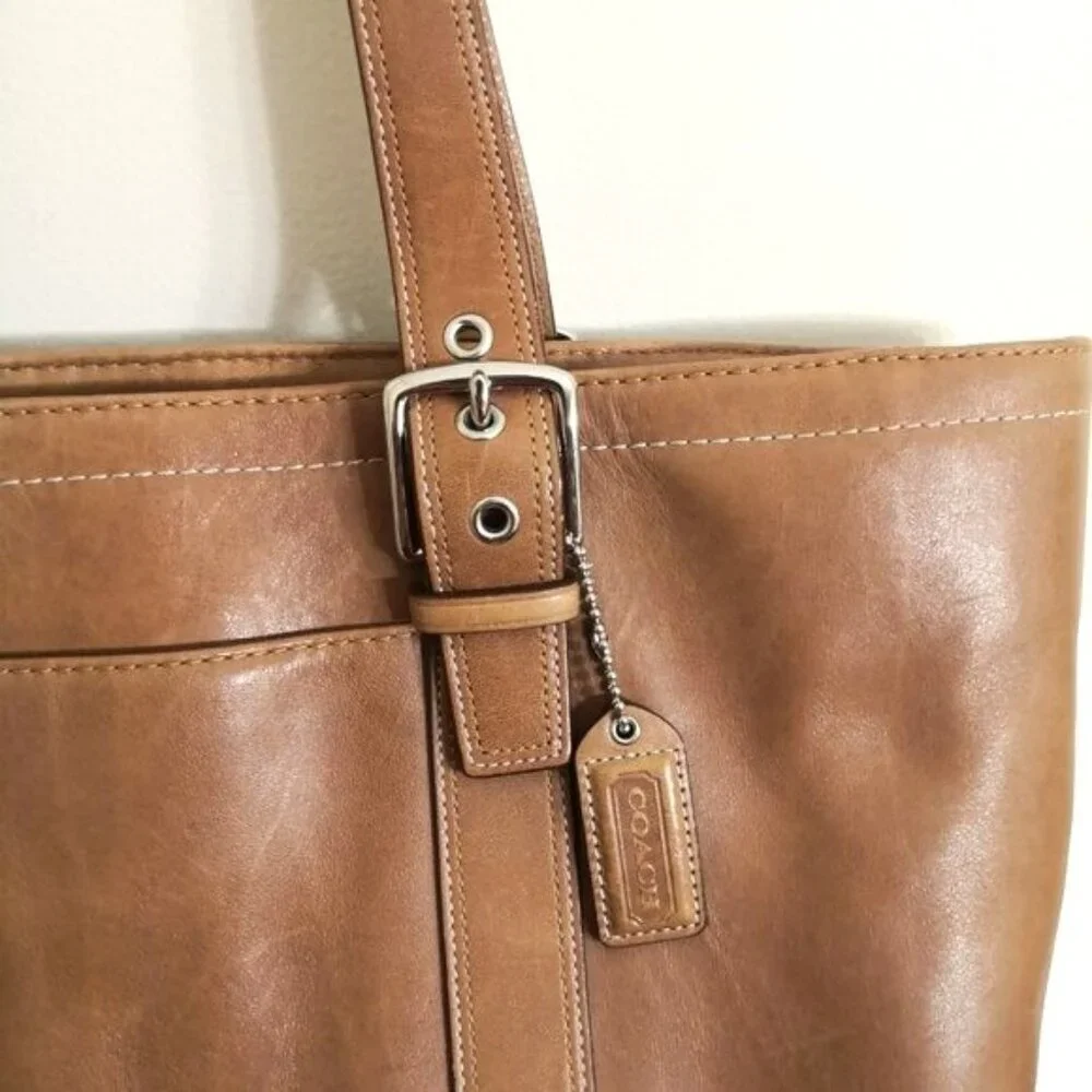 Like‎ New Vintage Coach Hampton Leather Bag